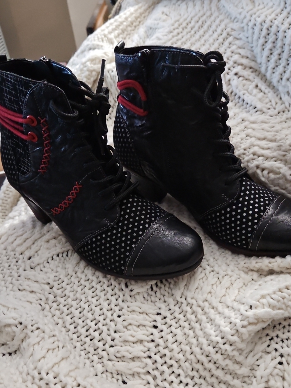 Reiker Remonte Ladies Black Mid Height Boots With Laces & Zipper Size 36